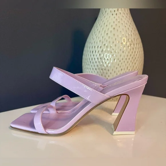 Nine West Lavender Purple Strappy Sandals. New w/tags. Chunky heel. 90s. Size 8 - Picture 2 of 5